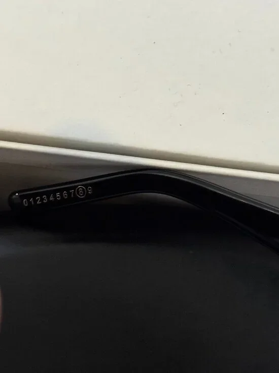 Gentle Monster Maison margiela black sunglasses - Picture 8 of 8